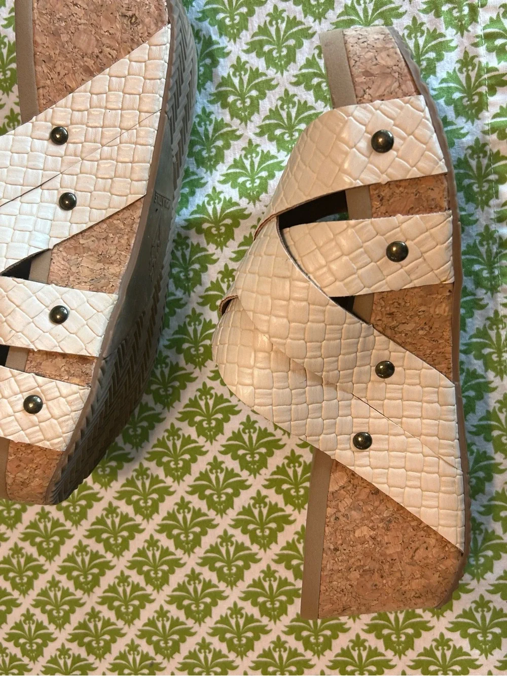 Volatile Sandals - Picture 5 of 7